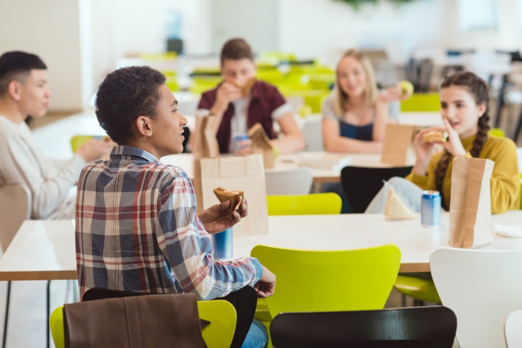 Fuel Students With Yami Fresh’s Chicago School Vending Program
